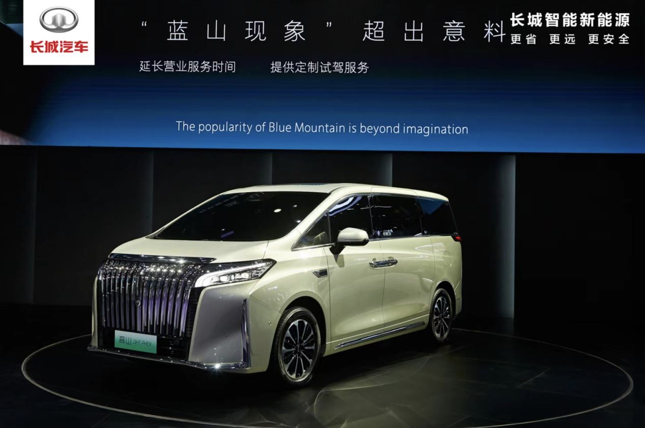 上海车展新能源矩阵最火的长城汽车，这场转型太成功！